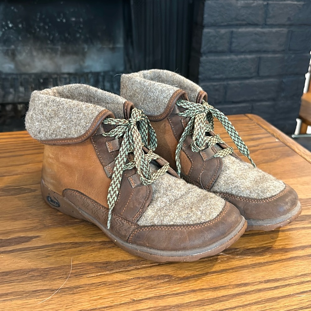 Women’s Chaco Shoes